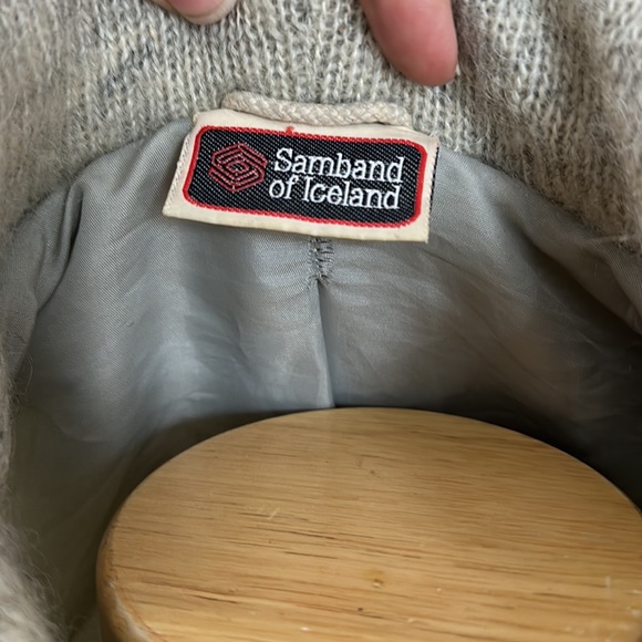 ❄️ VTG 80’s Iceland wool 100% lined full zipper hooded sweater - Picture 3 of 9